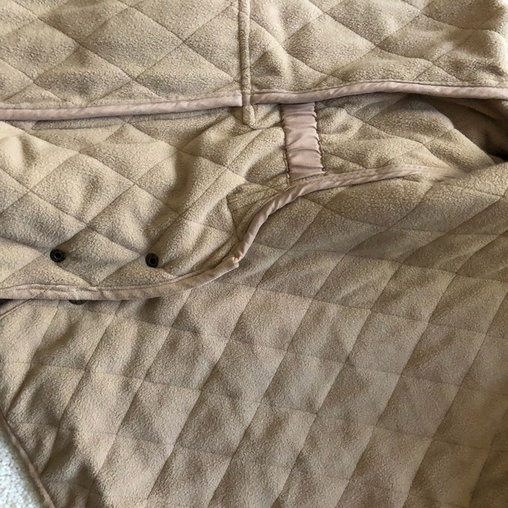 Tan Coat - Picture 4 of 8